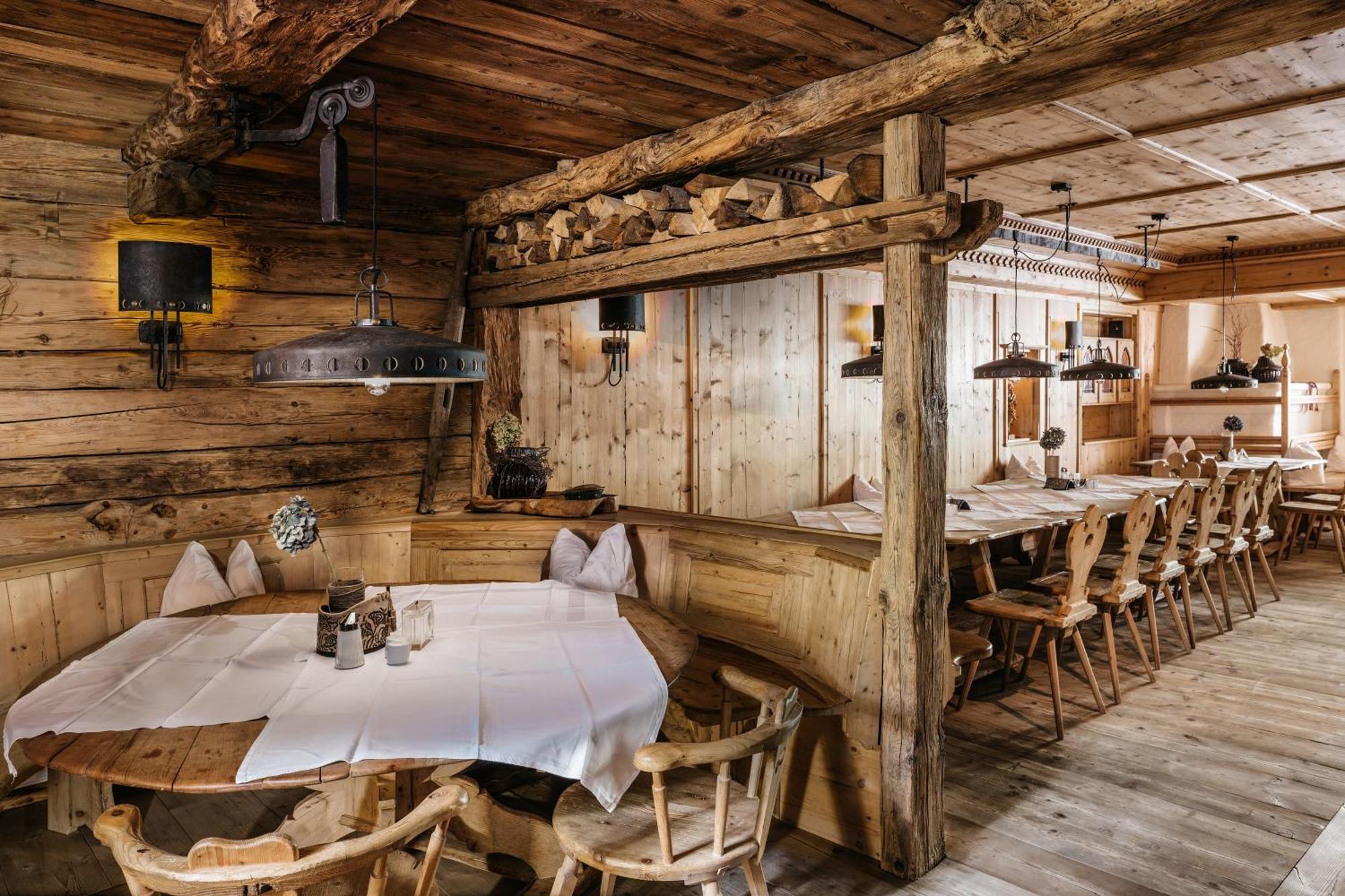 Hotel Hinteregger Matrei in Osttirol Bagian luar foto