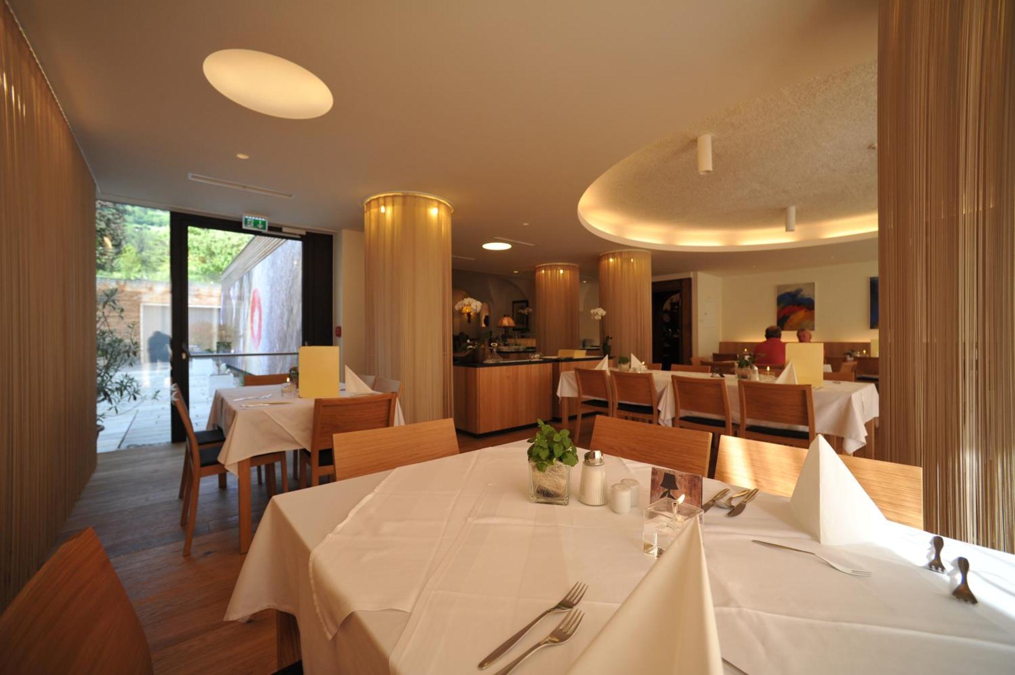 Hotel Hinteregger Matrei in Osttirol Bagian luar foto