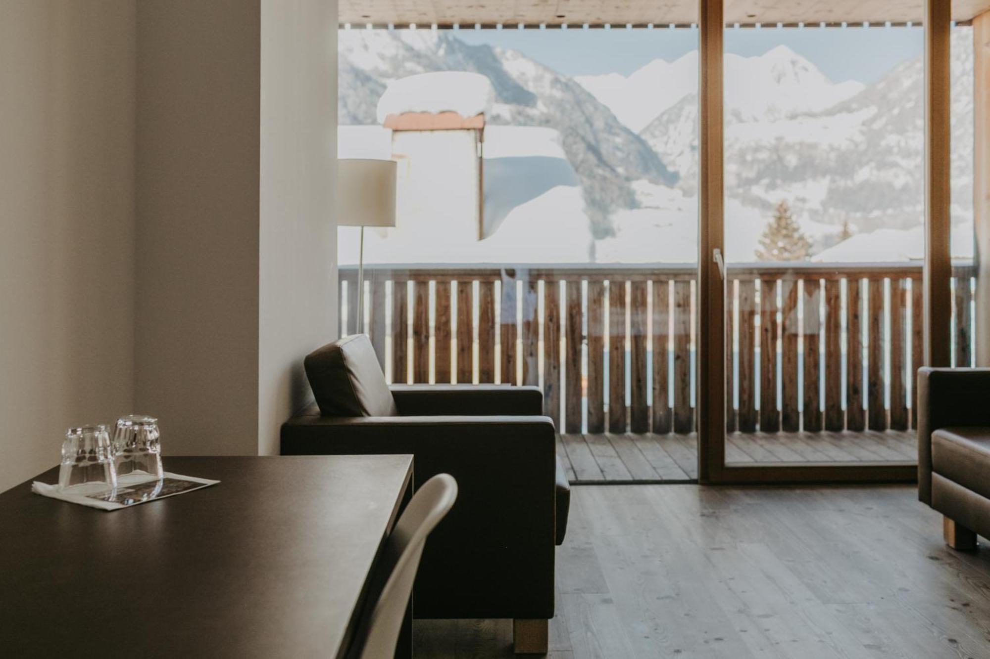 Hotel Hinteregger Matrei in Osttirol Bagian luar foto