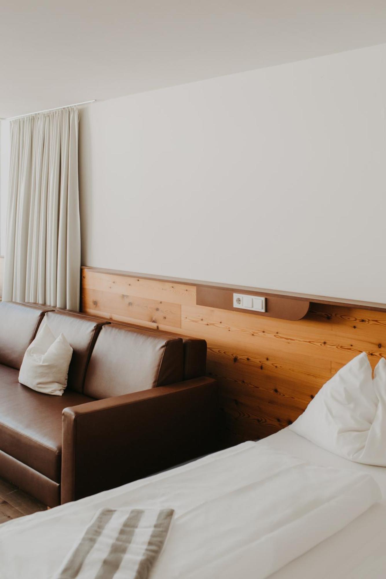 Hotel Hinteregger Matrei in Osttirol Bagian luar foto