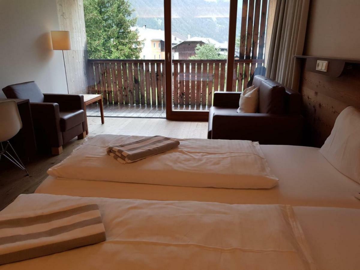 Hotel Hinteregger Matrei in Osttirol Bagian luar foto